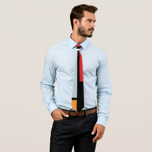 Piet Mondriaan - Samenstelling met groot rood vlie Stropdas (In situ)