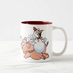 Pig en kip springen met vreugde! tweekleurige koffiemok