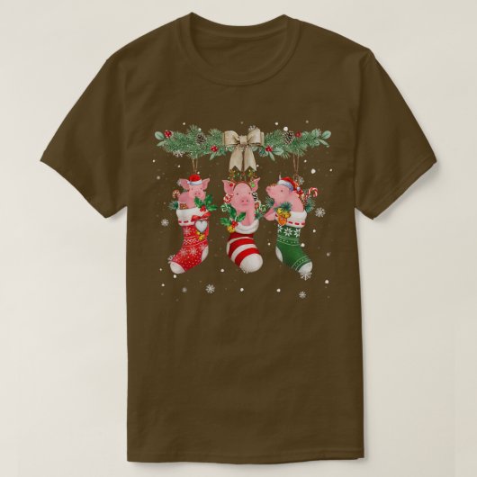 Pig In Christmas Socks - Pig Loves Xmas  T-shirt (Design voorkant)