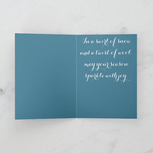 Pig in Scarf Snowflakes Personalized Christmas Kaart (Binnen)