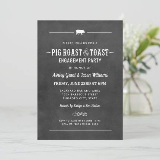 Pig Roast en Toast Chalkboard Bruiloft Verloving Kaart (Staand voorkant)