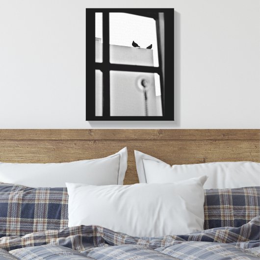 Pigeon Drama Canvas Afdruk (Insitu (Slaapkamer))