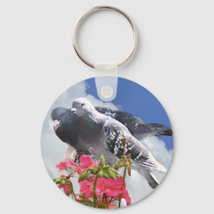 Pigeon Paar en roze Geranium Sleutelhanger