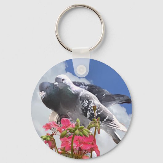 Pigeon Paar en roze Geranium Sleutelhanger (Voorkant)