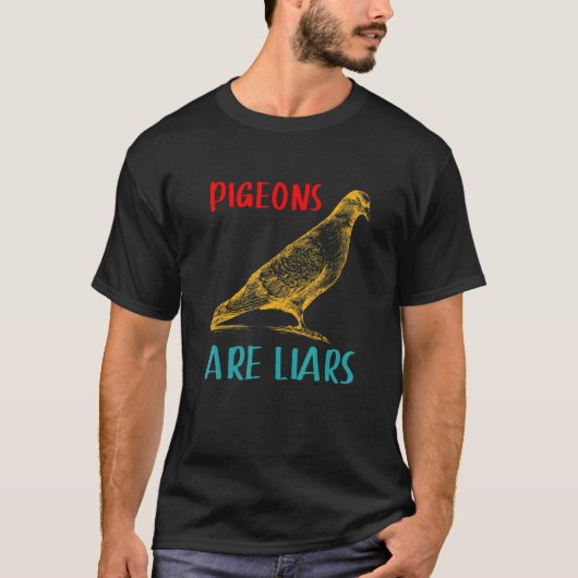 Pigeons Are Liars Funny Retro Pigeon T-shirt (Voorkant)