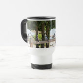 Pigeons op een hek reisbeker (Voorkant links)