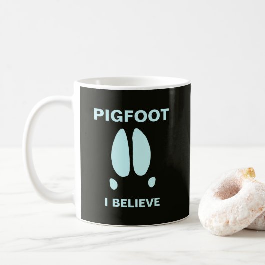 Pigfoot, geloof ik koffiemok (Met donut)
