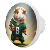 Pigskin Prodigy: de Quarterback van het cavia, Keramische Knop (Rechts)