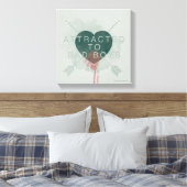 Pijl | "Aangetrokken naar slechte jongens" doorbor Canvas Afdruk (Insitu (Slaapkamer))