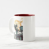 Pijl | Groene pijlschijven van daktop Tweekleurige Koffiemok (Voorkant links)