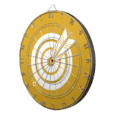 Pijl trof een rond doelwit dartbord (Voorkant Rechts)