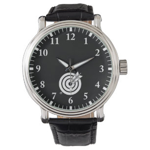 Pijl trof een rond doelwit horloge