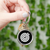 Pijl trof een rond doelwit sleutelhanger (Hand)
