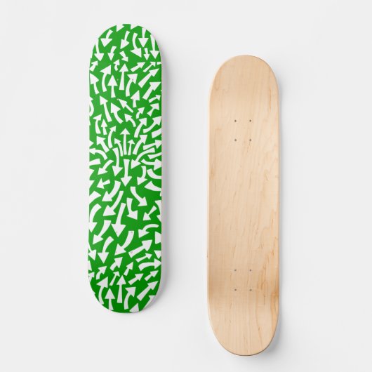 Pijlen - wit op groen gras skateboard (Voorkant)