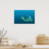 Pijlrog in beweging! Verlopend blauwe achtergrond Poster (Keuken)