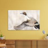 Pijlstaartwoerd in vlucht canvas afdruk (Insitu (Woonkamer))