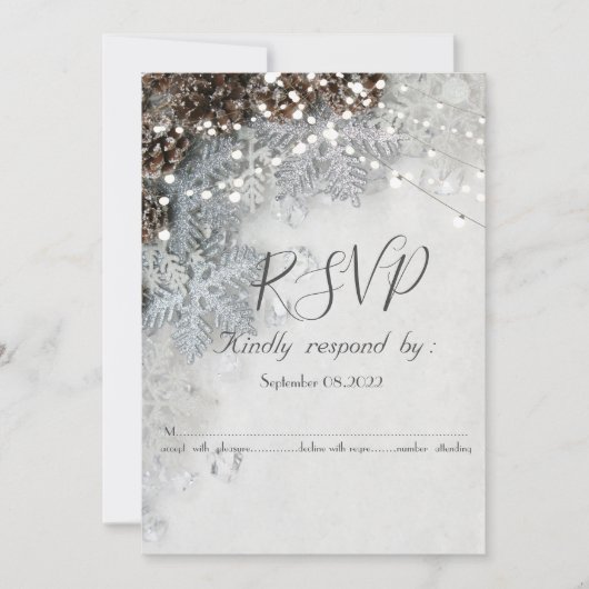 Pijn Cones, Snowflakes RSVP Uitnodiging (Voorkant)