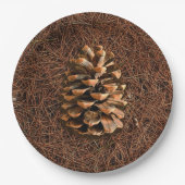 Pijn-kloon op gedode naalden papieren bordje (Voorkant)