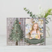 Pijnboom met kardinaal rustieke kerstfoto feestdagenkaart (Staand voorkant)