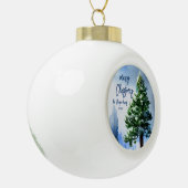 Pijnboom met sneeuwWaterverf die Kerstmis schilder Keramische Bal Ornament (Links)