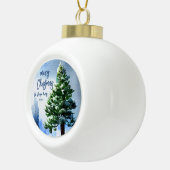 Pijnboom met sneeuwWaterverf die Kerstmis schilder Keramische Bal Ornament (Rechts)