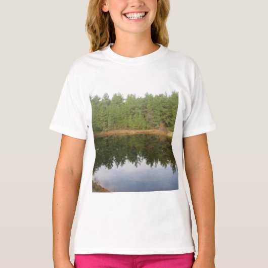 Pijnboomreflectie-meer T-shirt (Voorkant)