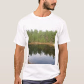Pijnboomreflectie-meer T-shirt (Voorkant)