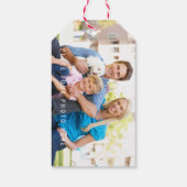 Pijnboomtakken, vrolijke kleine kerstfoto cadeaulabel (Achterkant)