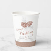 Pijnkegel die bruine winterbruiloft gebruikt papieren bekers (Achterkant)