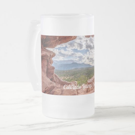 Pikes die door een rockspringcentrale Mok van de v (Voorkant links)