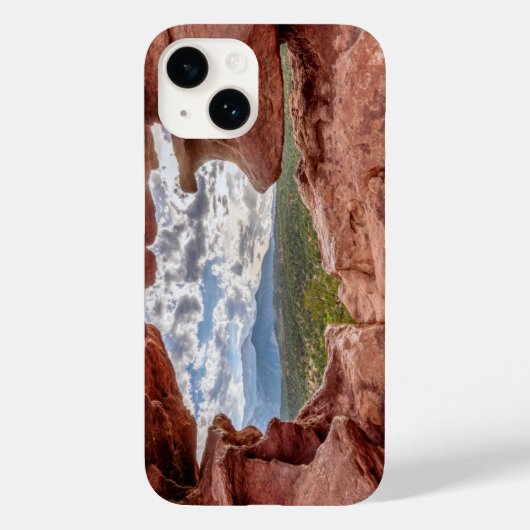 Pikes peak through a Rock Hole Case-Mate iPhone Case (Achterkant)