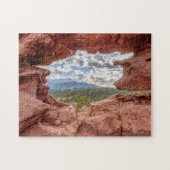 Pikes peak through a Rock Hole Legpuzzel (Horizontaal)