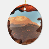 Pikes Peak through Sandstone Hole 02 Keramisch Ornament (Links)