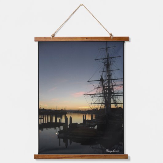 Pilgrim bij zonsopgang hangend wandkleed (Voorkant)