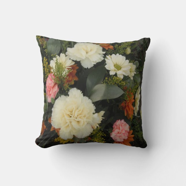 Pillow CarnenBouquet Kussen (Voorkant)