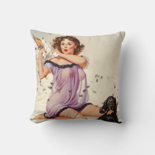 Pillow Fight Pin Up Kussen (Voorkant)