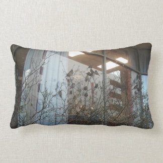 Pillow (lumbool) met kleine vogels in de winter kussen