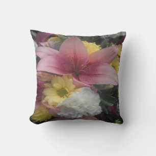Pillow Pink Lily Beauty Kussen