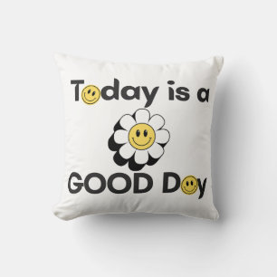 Pillow with positieve words  smile face  kussens