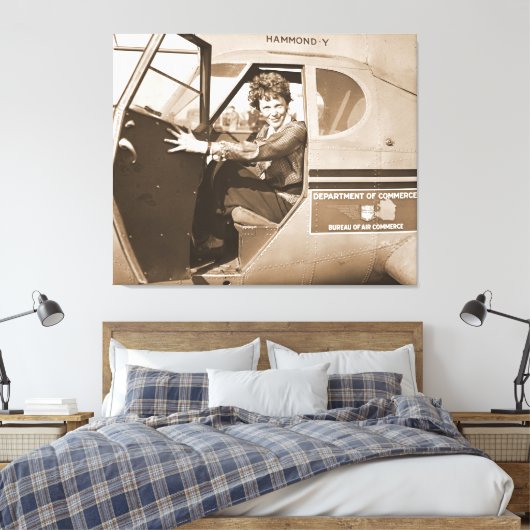 Pilot Amelia Earhart 1936 Canvas Afdruk (Insitu (Slaapkamer))