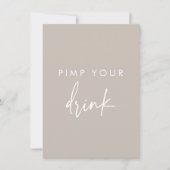 Pimp Uw Drink Taupe Script Weddenschap (Voorkant)