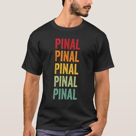 Pinal County Arizona Rainbow Text Design T-shirt (Voorkant)