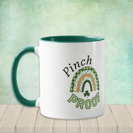 Pinch Proof St Patrick's Day Green Rainbow Plaid Mok