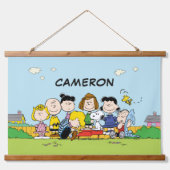 pinda's | Charlie Brown en Gang | Jouw namen toevo Hangend Wandkleed (Voorkant)