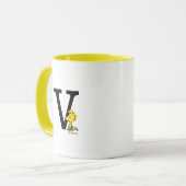 PINDA'S | Houtvoorraad | Monogram V Mok (Voorkant links)