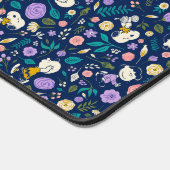 pinda's in het bloempatroon bureaumat (Hoek)