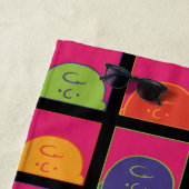 pinda's | Moderne Pop Art Het is Charlie Brown Strandlaken (In situ)