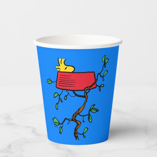 pinda's | Ontdoppen van hout in Snoopy's Dish Papieren Bekers (Voorkant)