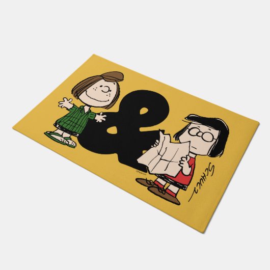 pinda's | Peppermint Patty & Marcie Deurmat (Schuin)