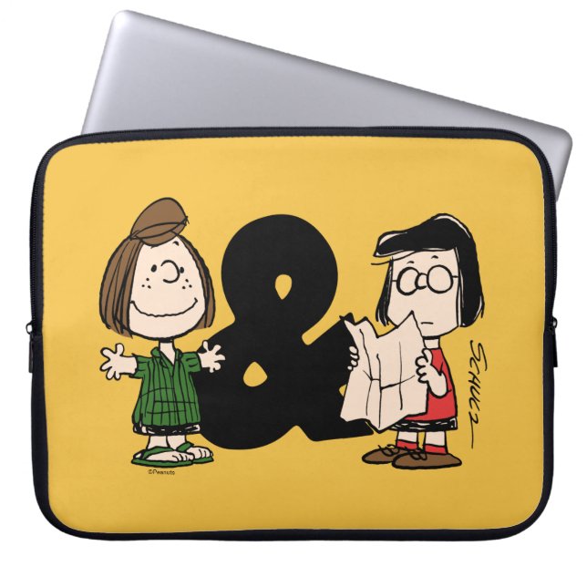 pinda's | Peppermint Patty & Marcie Laptop Sleeve (Voorkant)